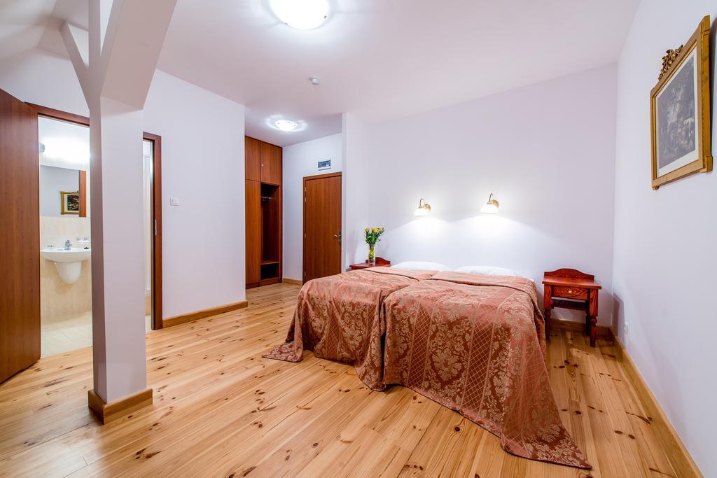Zamek W Tykocinie Otel Oda fotoğraf